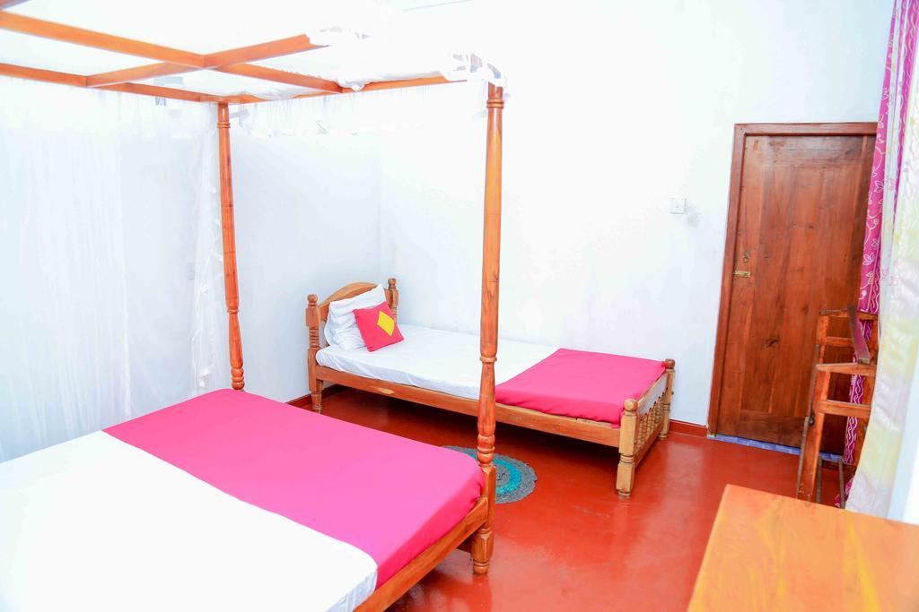 Mallika Guest House Tangalle Exteriör bild