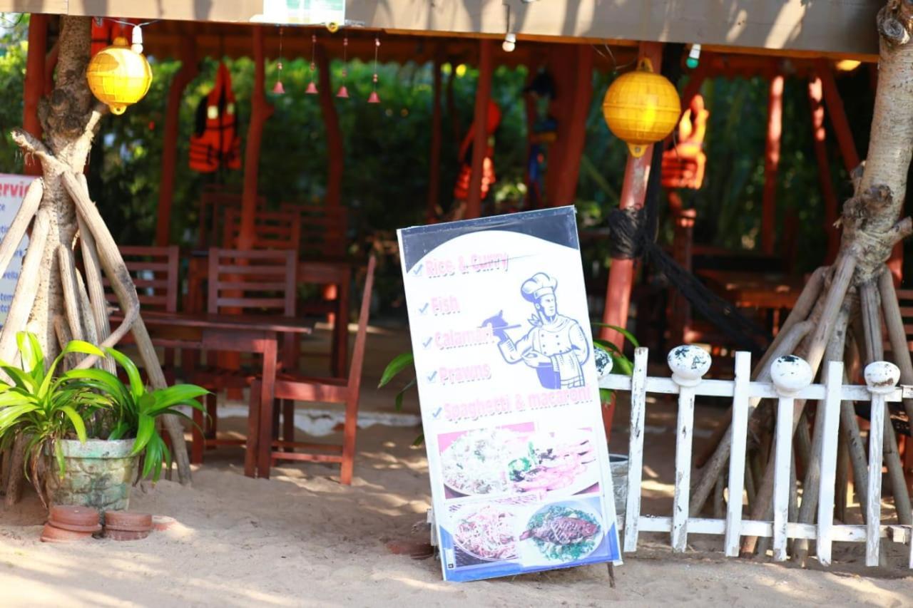 Mallika Guest House Tangalle Exteriör bild